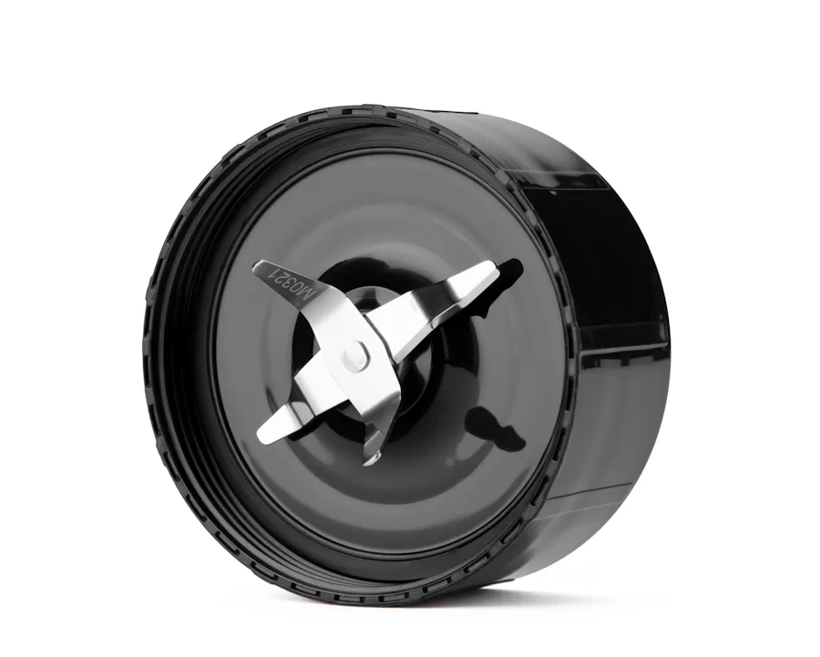magic bullet cross blade accessory on a white background