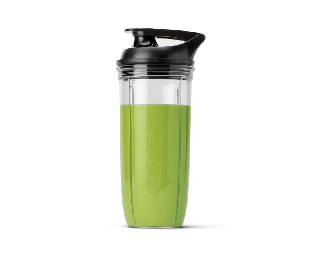 32oz Cup To-Go Lid filled with green smoothie