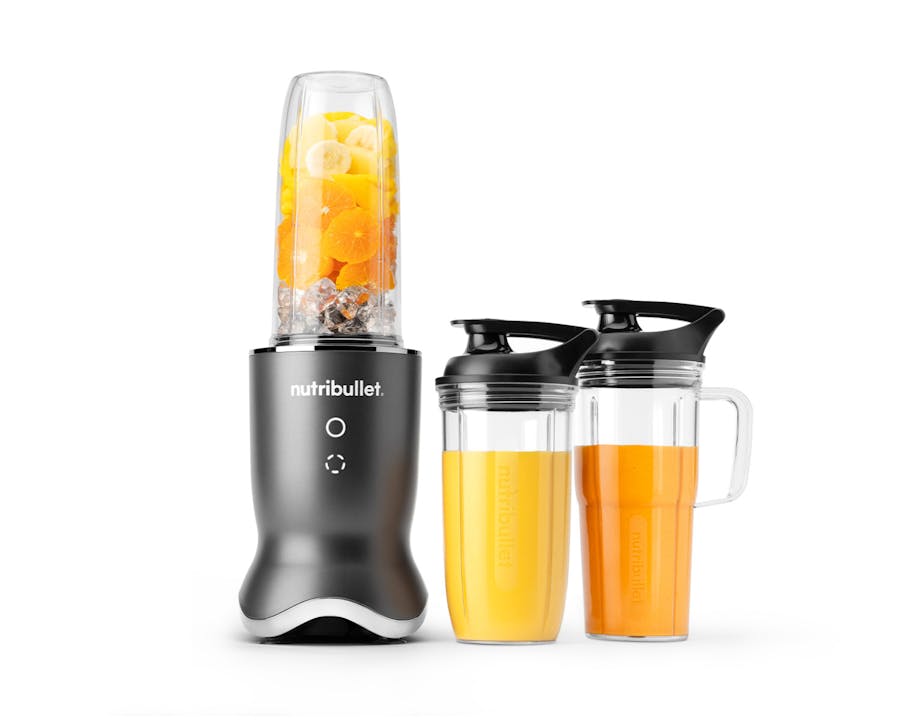 NB_Ultra_Ecomm_PDP-1_Config_Chrome_1500x1201 The nutribullet Ultra appears on a white background with the 24-oz and 32-oz cups and lids.
