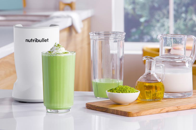 homemade matcha frappe made in a white nutribullet Pro