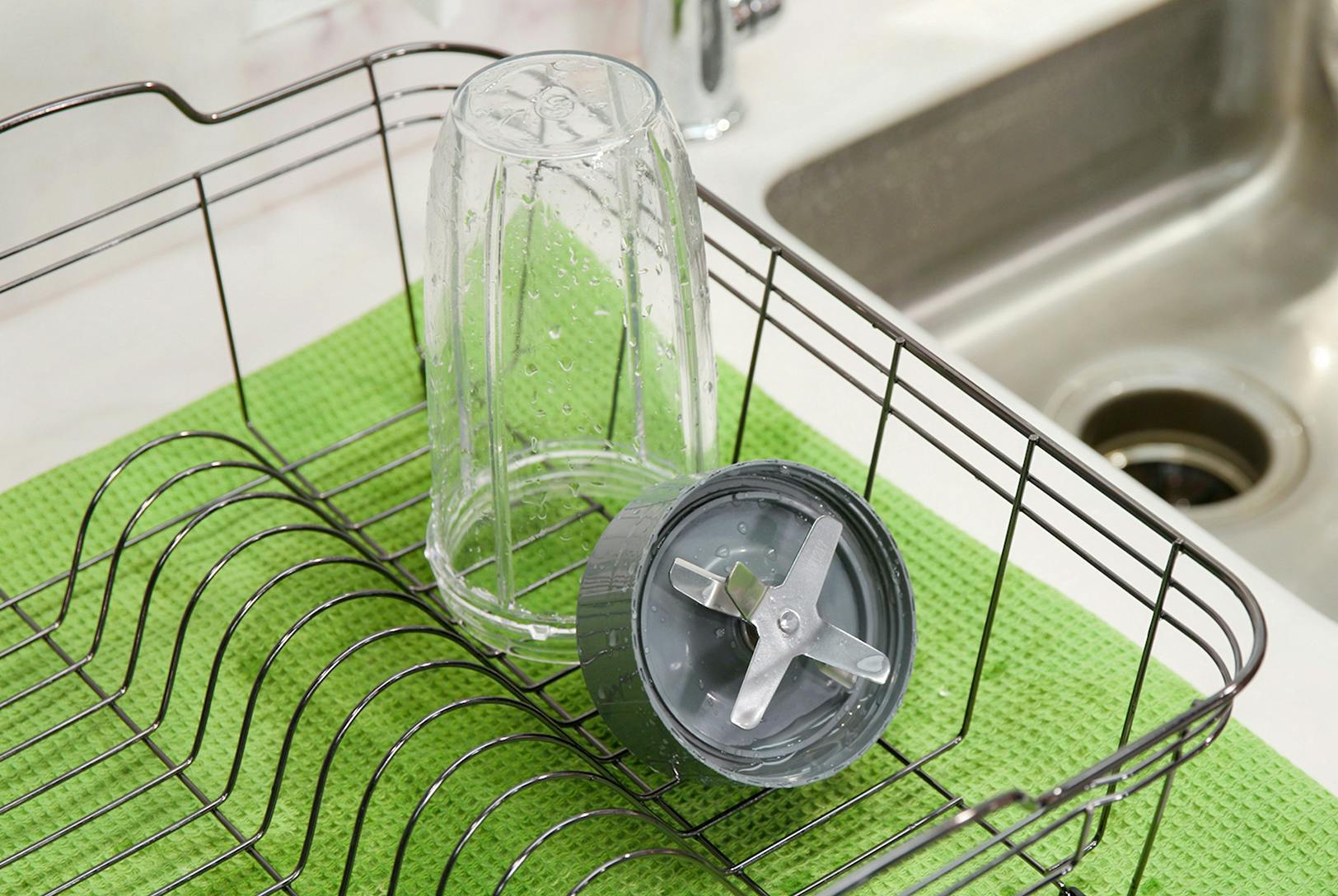 How To Clean Your nutribullet & magic bullet Blenders