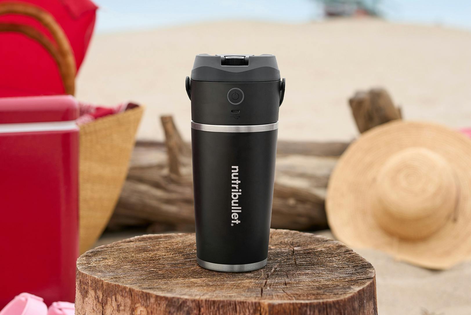 Smoothies, Shakes, and Cocktails with the nutribullet Flip™ Insulated Portable Blender