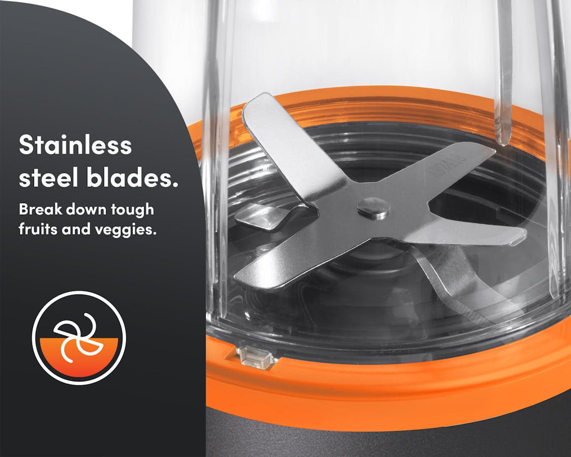 Closeup the nutribullet® x McLaren: Pro blades. A gray panel on the left reads "Stainless steel blades" with a corresponding icon below.