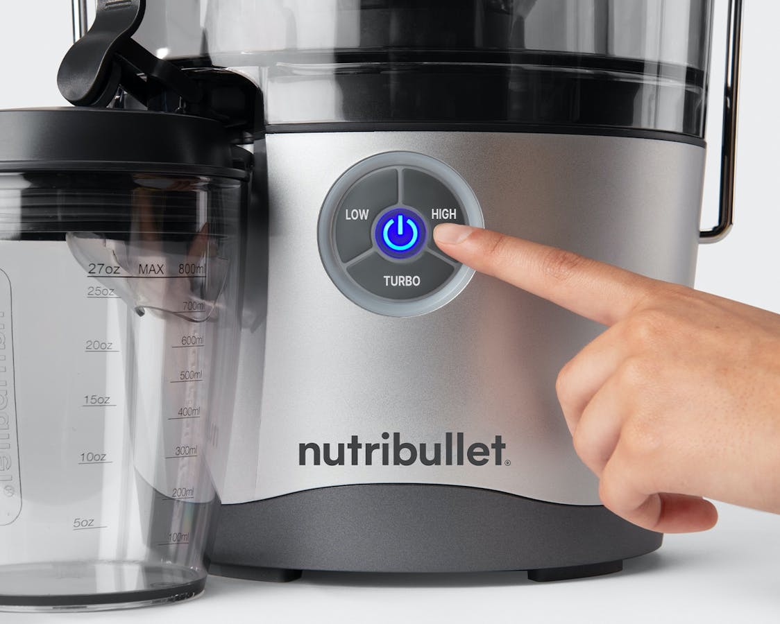Juicing dual: Is the Ninja Cold Press Juicer or the Nutribullet Juicer  better?